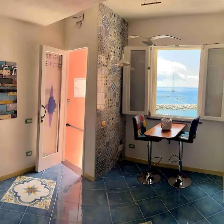 Il Nido Del Gabbiano Procida